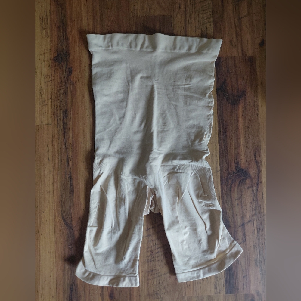 Skims Sculpting Shorts